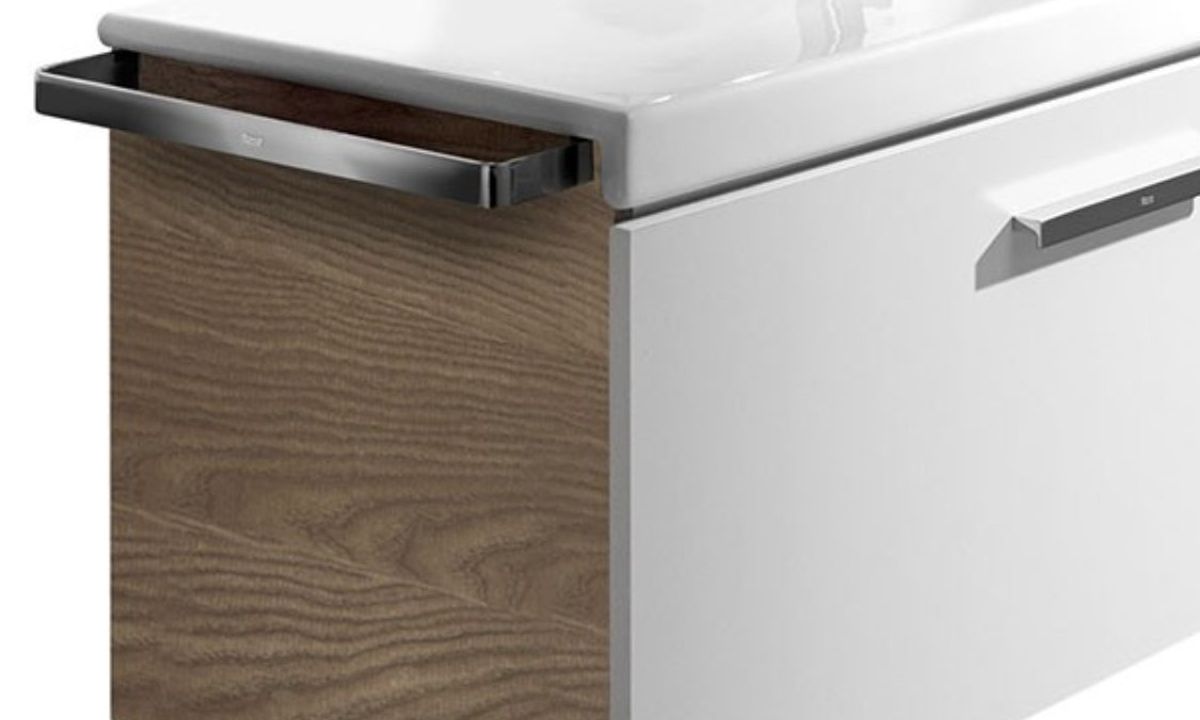 Bathroom Furniture & Accessories representative image